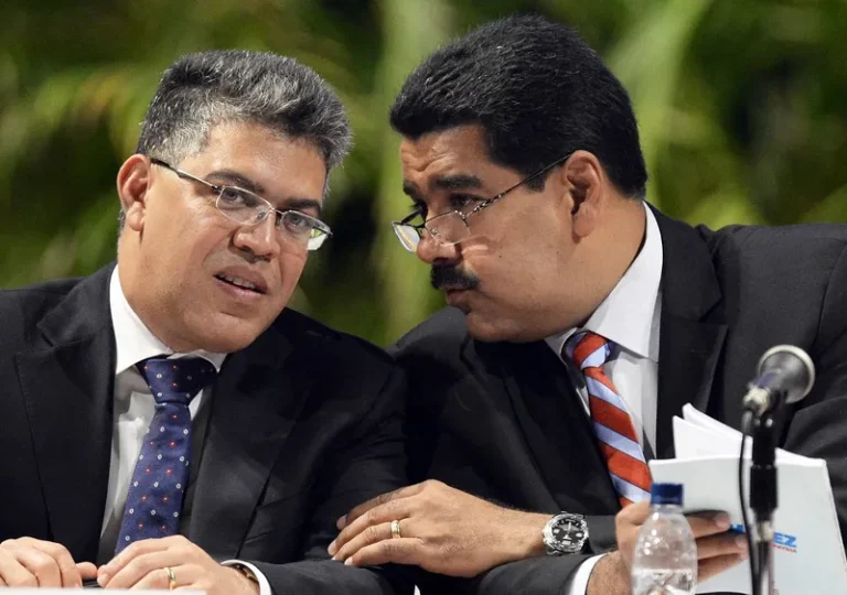 Maduro é valente e preparado para enfrentar isso com dignidade, diz ex-vice de Hugo Chávez