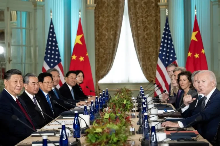 Entenda o objetivo e alcance das novas restrições dos EUA às exportações de chips para a China