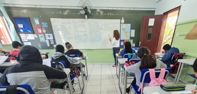 Sindicato celebra avanço, mas cobra justiça nas promoções do magistério no RS