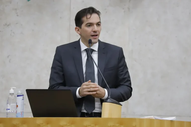 MP determina que Rubinho Nunes seja investigado por abuso de poder contra Julio Lancellotti