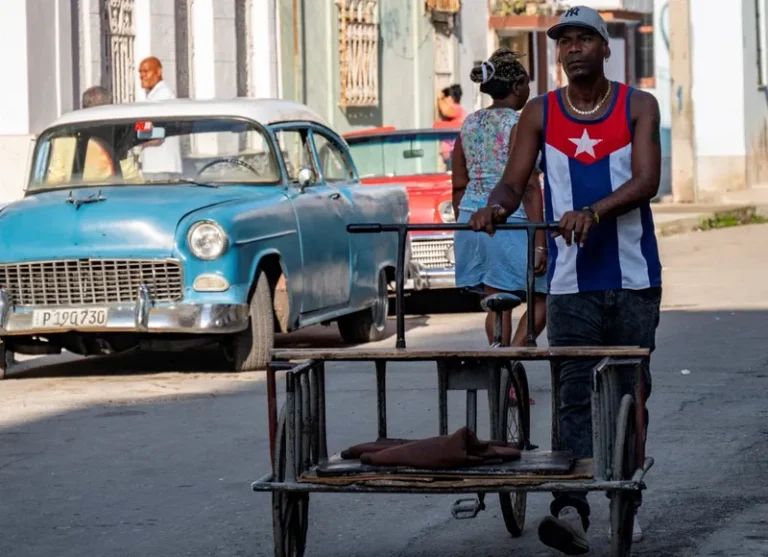 Para pesquisadora cubana, sanções são como 'doença crônica' que exigem criatividade