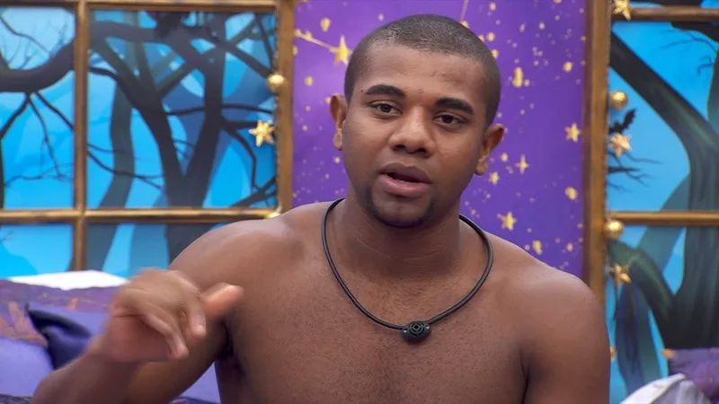 "Assistir Big Brother Brasil e ver as meninas brancas reproduzindo o que eu sofri ao longo da vida de maneira concentrada desperta vários gatilhos"