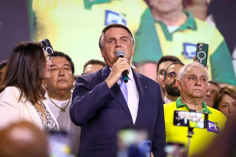 Bolsonaro pode ser preso? Entenda a situação do ex-presidente indiciado pela PF