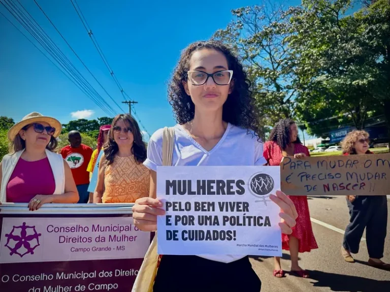 Marcha nacional por parto humanizado luta contra a criminalização de enfermeiras e parteiras