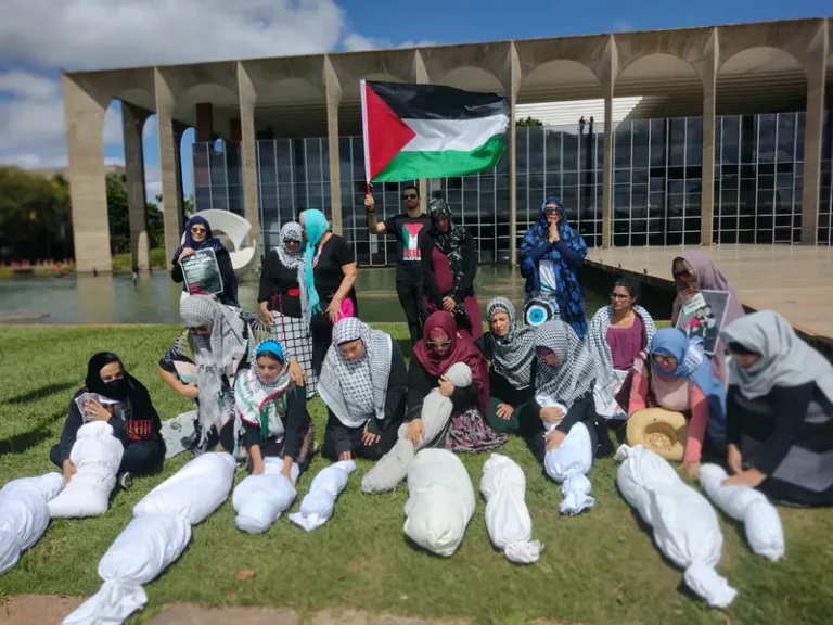 Demonstration in support of Palestine calls for an end to relations between Brazil and Israel