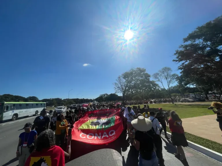 'Ancestralizando o futuro': quilombolas cobram titulação durante 2ª edição do Aquilombar