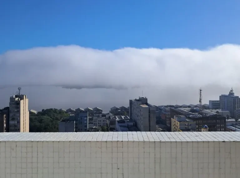 A cidade de emoções submersas