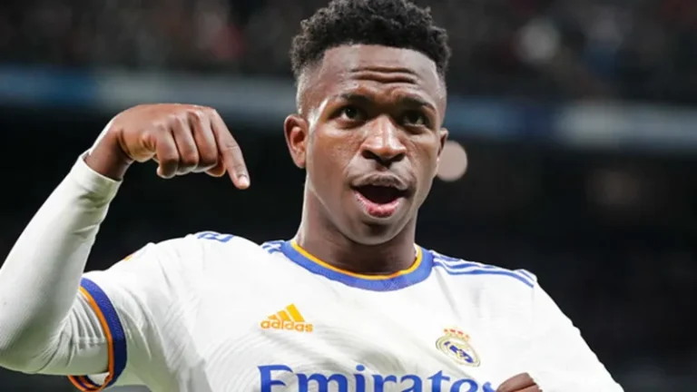 Lei Vini Jr que institui protocolo de combate ao racismo no futebol é aprovada no RS