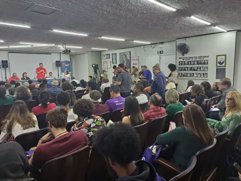 'Para enfrentar a direita é preciso regular plataformas', defende coordenadora do CGI.br