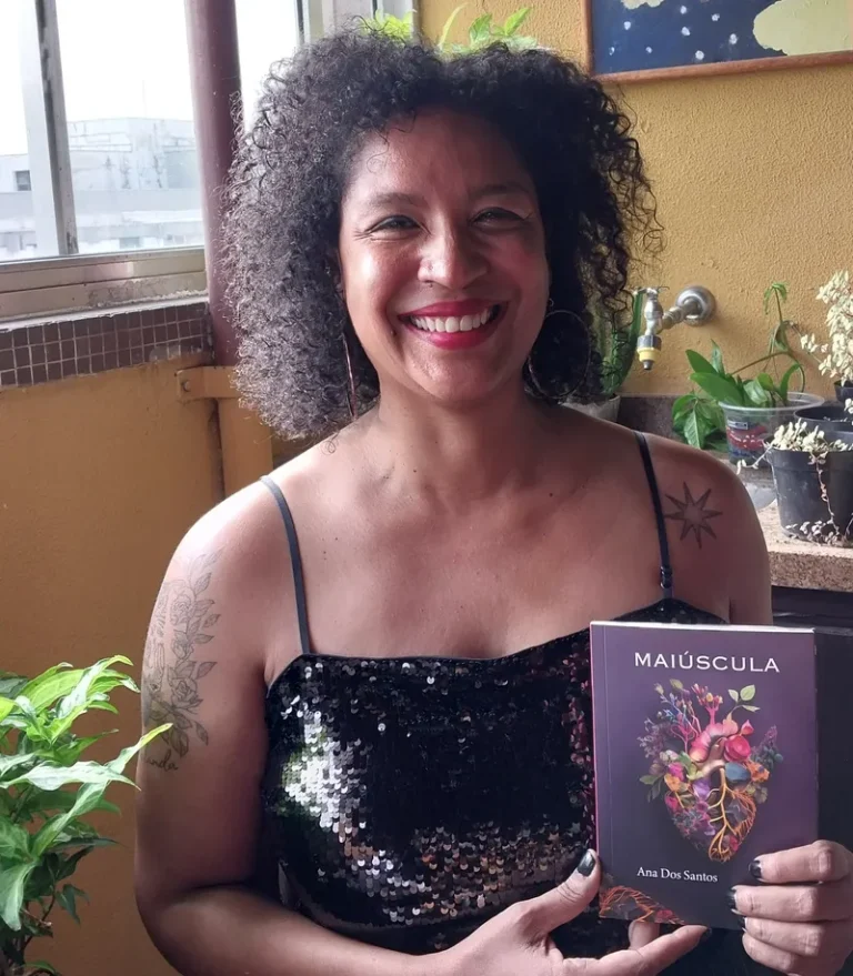 Em Maiúscula: novo livro de Ana Dos Santos aborda luto, poéticas negras brasileiras e erotismo