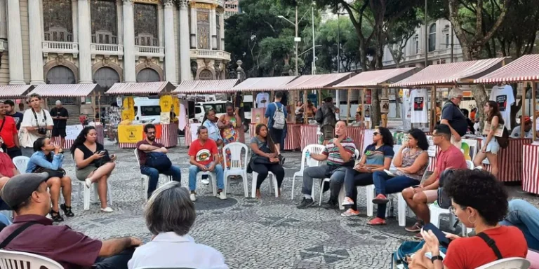 Dia Municipal da Comunicação Popular é celebrado em evento no centro do Rio de Janeiro