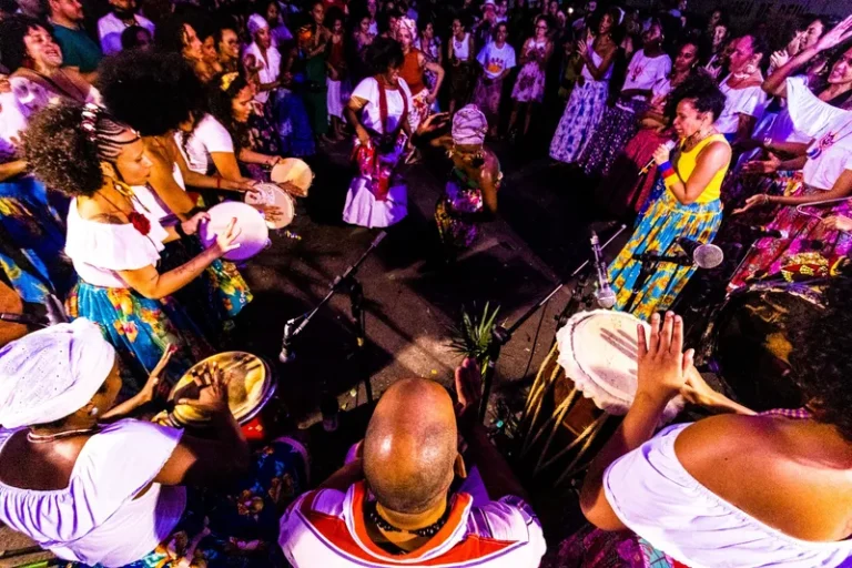 O Samba pede passagem