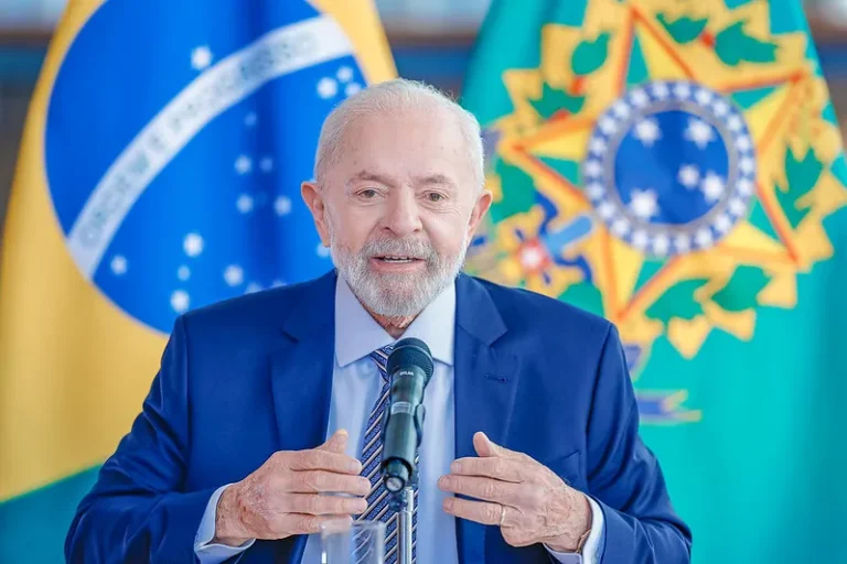 'Conversar sobre os rumos do país': Lula faz pronunciamento em rede nacional neste domingo (28)