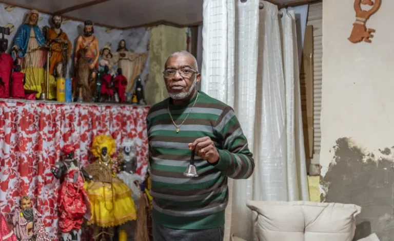 'Encontrei meus búzios no portão': as histórias dos terreiros inundados no Rio Grande do Sul