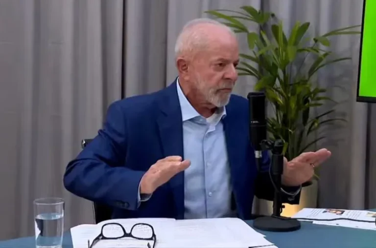 'Alguém que pratica assédio não vai ficar no governo, mas tem direito de se defender', diz Lula
