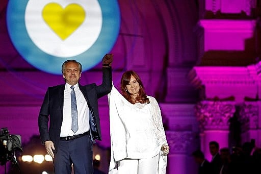 Alberto Fernández e Cristina Kirchner contaram com amplo apoio de movimentos sociais, sindicatos, e das principais agremiações do peronismo