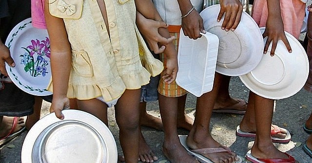 104 milhões de brasileiros, vive com apenas R$413 por mês, segundo dados da Pesquisa Nacional por Amostra de Domicílios Contínua