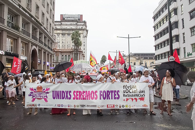 Caminhada uniu abertura do Fórum com a XII Marcha Estadual pela Vida e Liberdade Religiosa