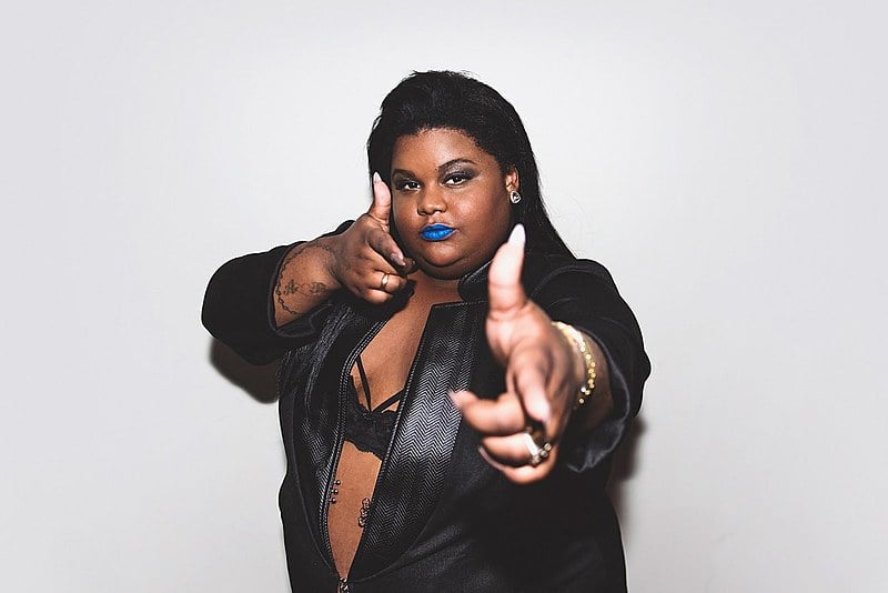 MC Carol sobre a nova música: "A violência policial tem que parar"