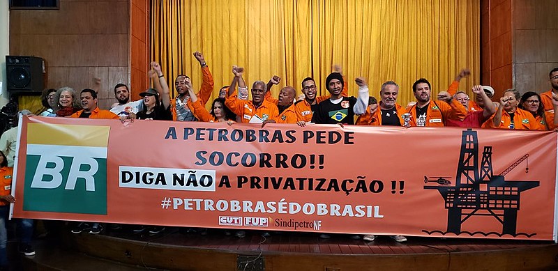 Diversas entidades sindicais, movimentos populares e parlamentares participaram de ato na ABI, no centro do Rio