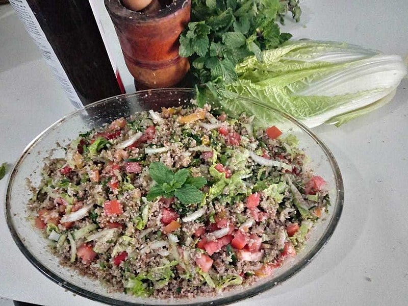 Fácil de preparar, o tabule também pode ser armazenado na geladeira por alguns dias