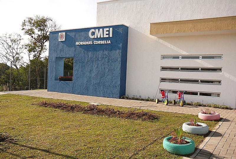"Será que é aumentando o número de crianças por sala que o prefeito pretende resolver o deficit de vagas?”, questiona diretora do Sismuc