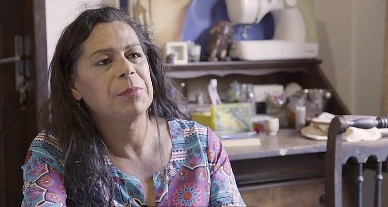 Professora pela UFPR, Megg é travesti, negra e atualmente coordena o Núcleo de Estudos Afro-Brasileiro da mesma universidade