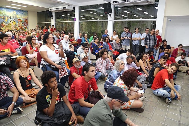Ato serviu para reanimar a militância e explicar a decisão tomada pela Direção Nacional uma semana antes