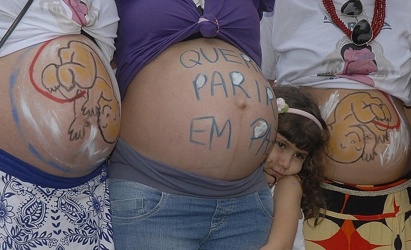 Neste ano o Ministério da Saúde publicou um despacho em que defende abolir o uso do termo violência obstétrica de políticas públicas