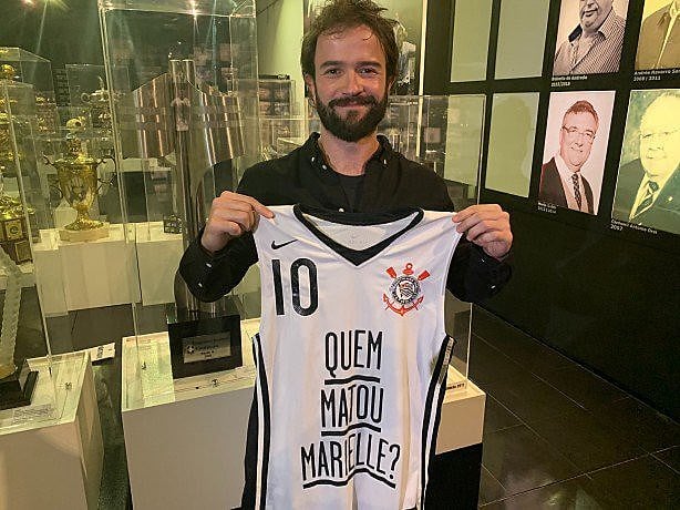 Uniforme foi utilizado pelo armador Gustavinho em 2018, na comemoração da conquista da Liga Ouro