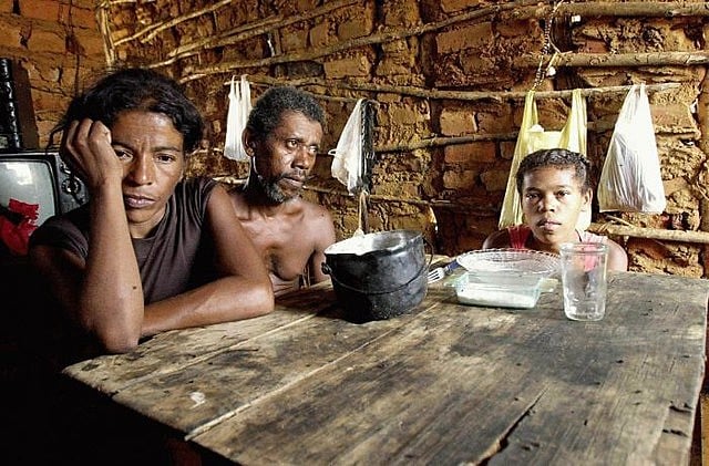 "O Brasil caminha para um fosso que o ressurgimento de um movimento forte aos moldes do que foi o Movimento Custo de Vida é inevitável"