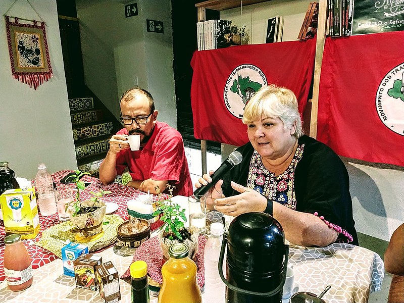 Filha dos revolucionários Che Guevara e Aleida March, Aleida participou de um café da tarde com o MST no Armazém do Campo do Rio de Janeiro