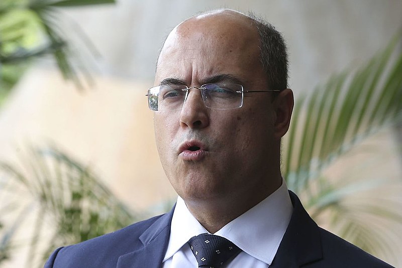 Segundo pesquisadora, cada frase de Witzel "reforça a novidade já velha de que ele já perdeu o mando da segurança pública"