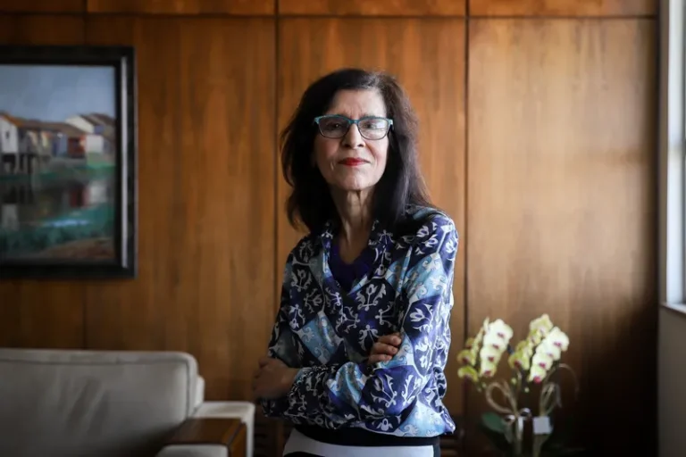 Universidade reafirma autonomia após ação que contesta lista de leituras do vestibular da Ufrgs