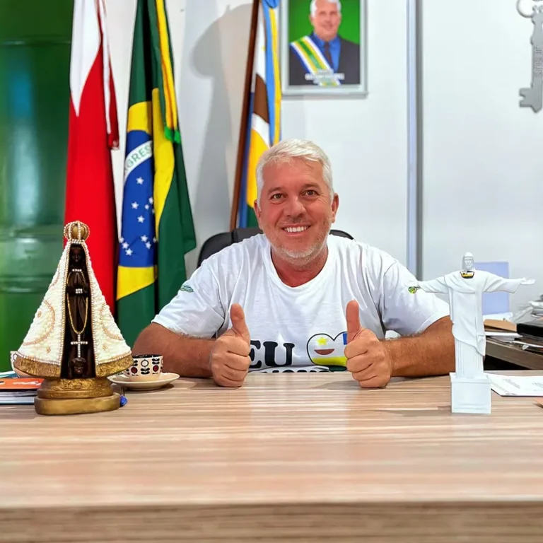 No município do 'Dia do fogo', prefeito multado por desmatar área de preservação é reeleito