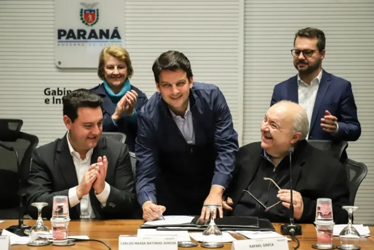 PERFIL: Eduardo Pimentel disputa emprego de prefeito de Curitiba