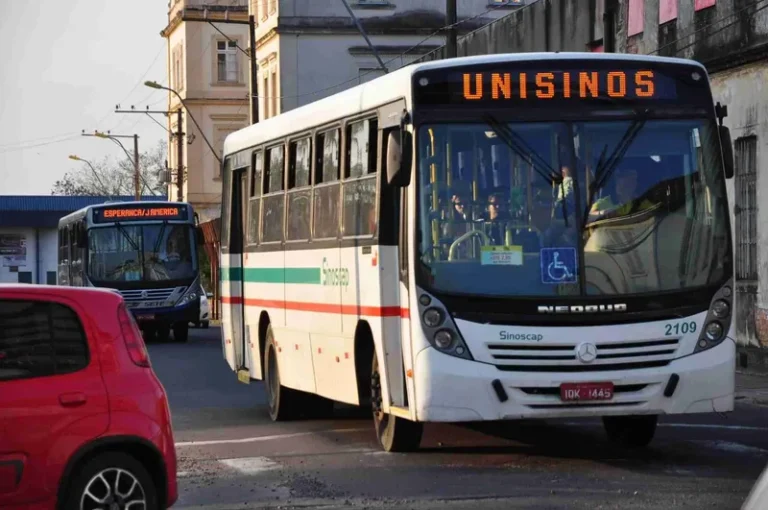 Tarifa zero no transporte coletivo reúne empresários do setor em São Leopoldo