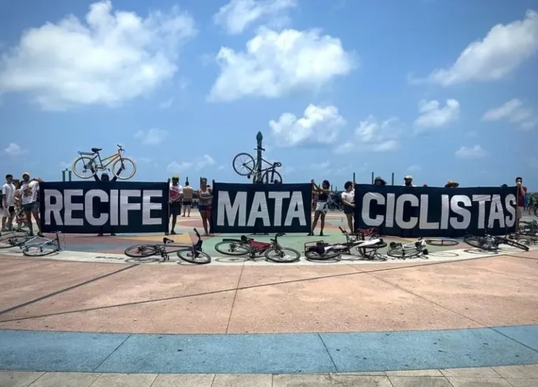 Como inserir ciclovias no meio de tantos Patetas?