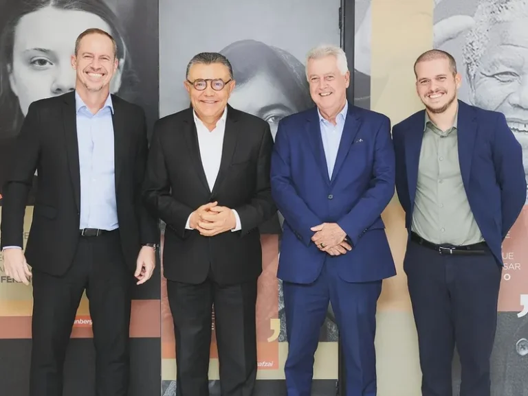Ricardo Cappelli é anunciado como pré-candidato ao governo do DF pelo PSB