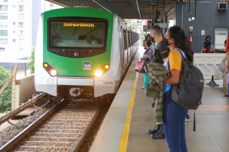 Sucateamento e privatização: Comissão debate futuro do metrô no DF
