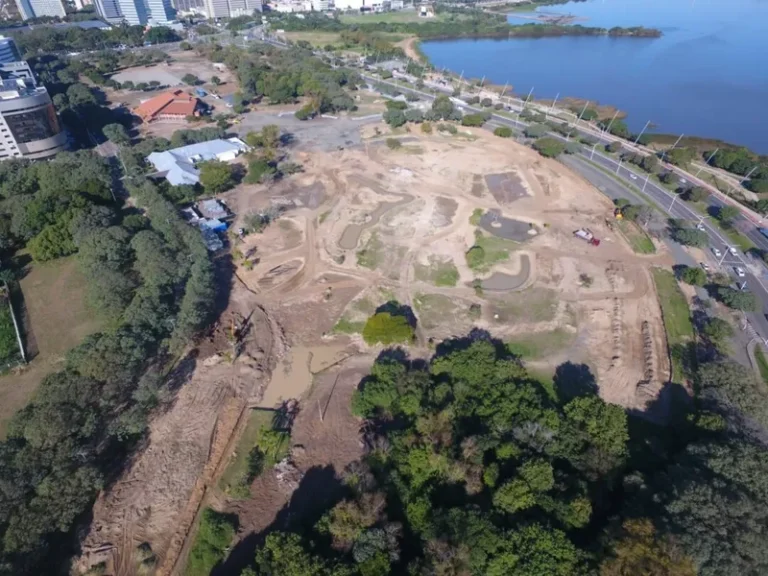 De oásis ecológico à parque fake: a destruição do Parque Harmonia em Porto Alegre (RS)