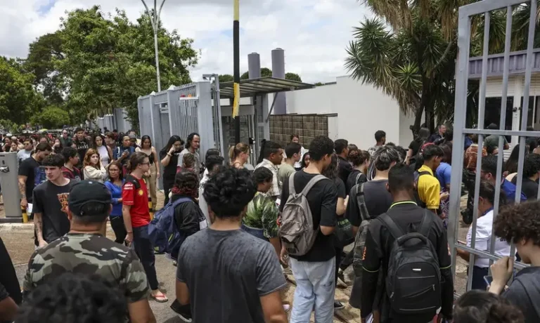 Redação do Enem 2024: impasses persistentes na educação 