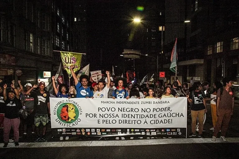 Marcha Independente Zumbi e Dandara acontece em Porto Alegre (RS) na terça-feira (19)