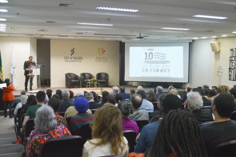 Conselho Estadual dos Direitos Humanos celebra 10 anos com debates e homenagens