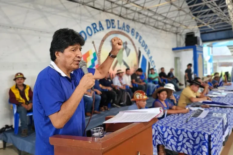 Justiça da Bolívia acusa Evo Morales de cometer 8 crimes em protestos que bloquearam estradas