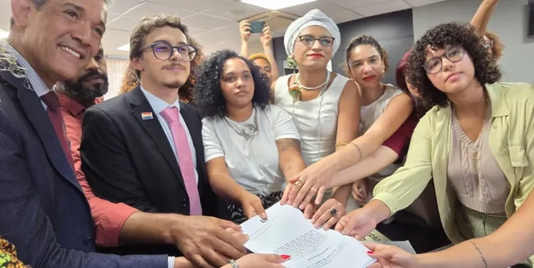 Deputados protocolam pedido de impeachment de Derrite em meio a aumento da letalidade policial 
