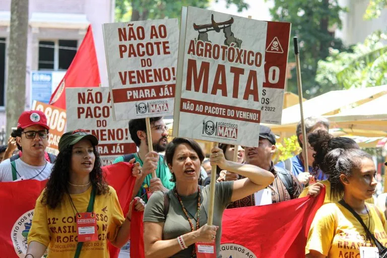 Campanha Permanente Contra os Agrotóxicos e Pela Vida