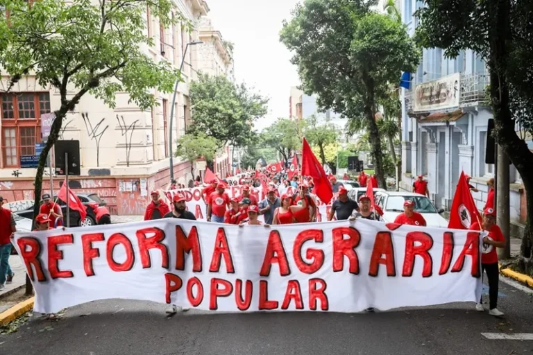 MST realiza Semana Camponesa com mobilizações por Reforma Agrária e diálogo com governos