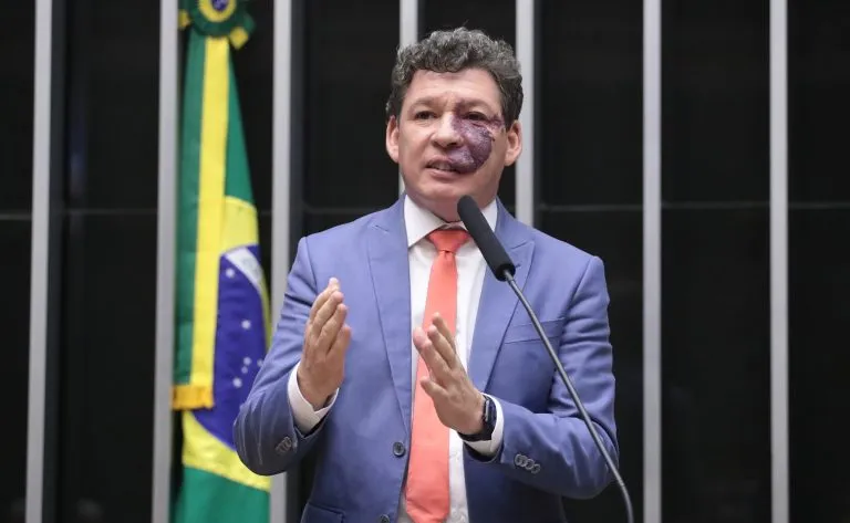 'Aprovação de regulamentação da reforma é revolução', diz relator do texto após votação