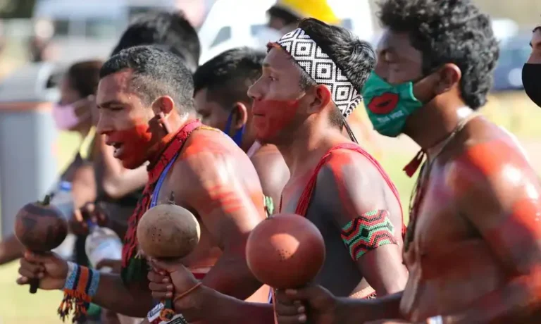 A importância da preservação e resgate das culturas indígenas